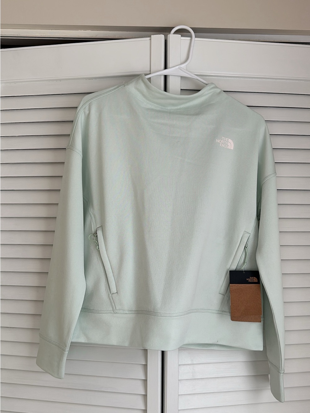 The North Face Women’s Mint Green Crew Pullover